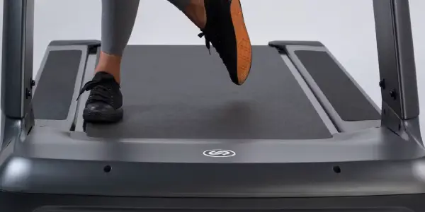 Treadmill Walking vs. Outdoor Walking